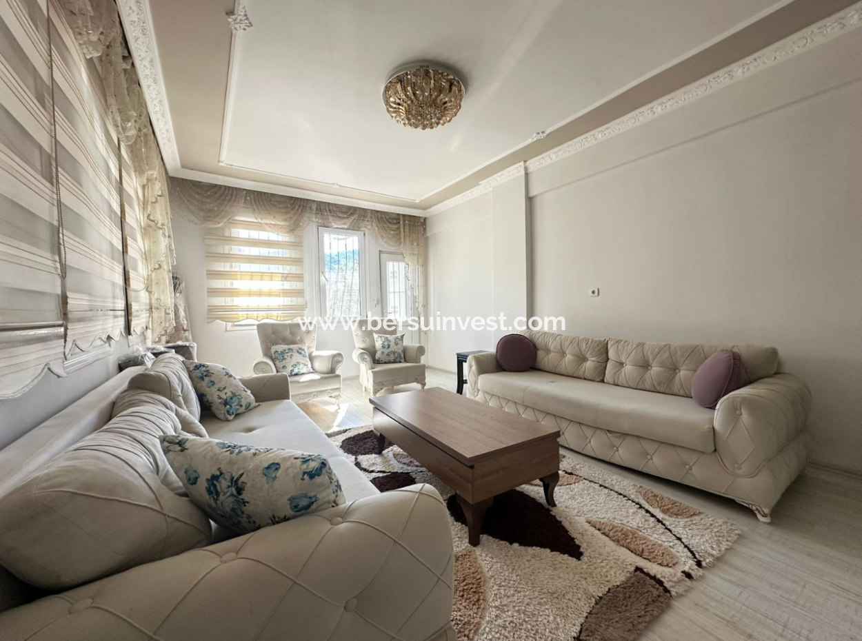 Tuzla'da Kiralık 3+1 Zemin Kat Daire