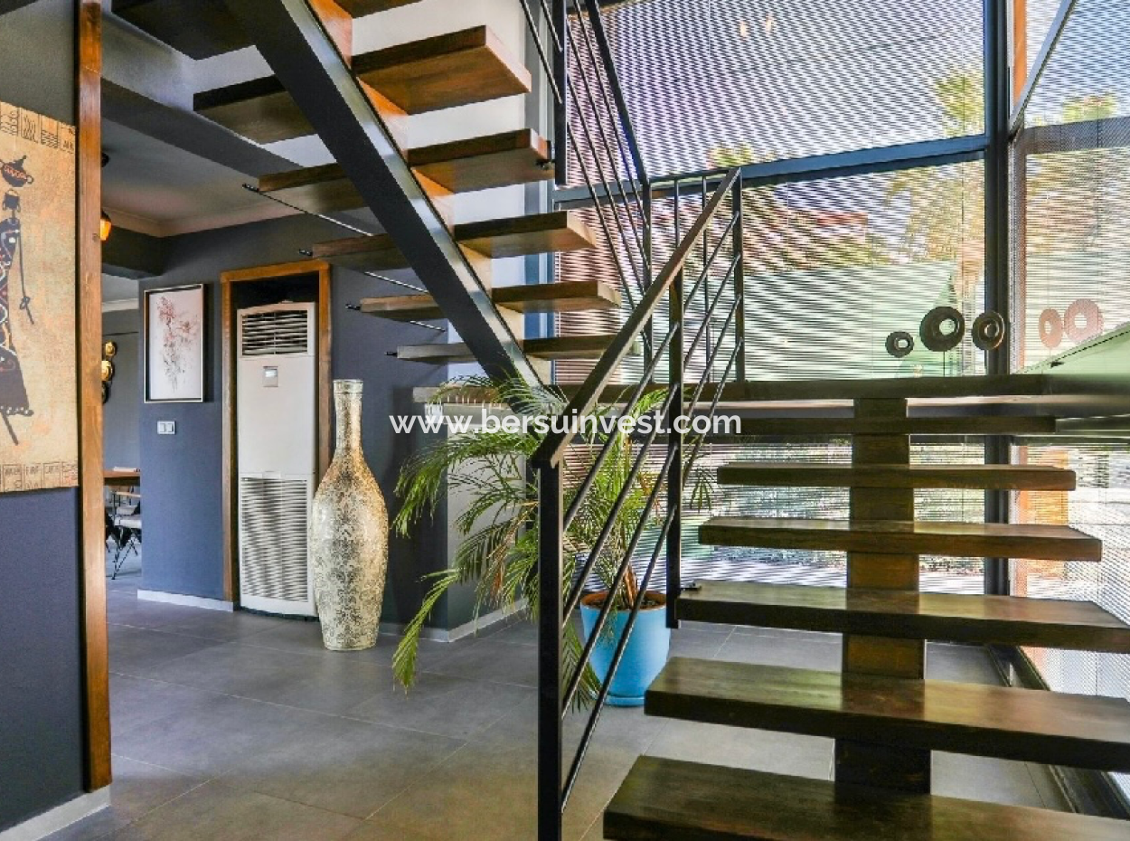 Ovacık'ta Satılık Lüks Villa