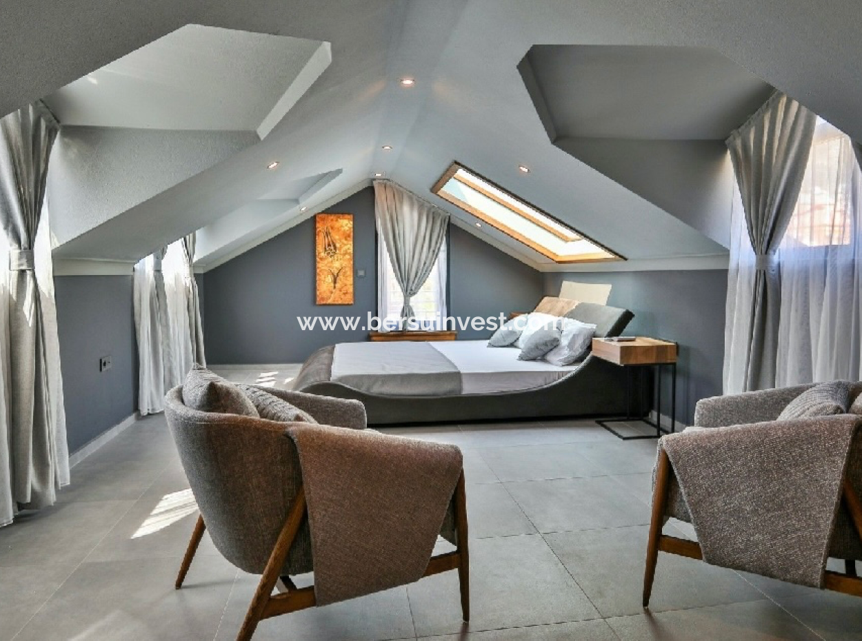 Ovacık'ta Satılık Lüks Villa