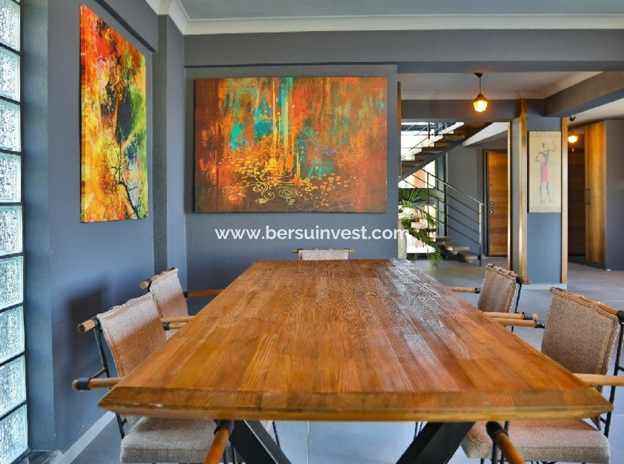 Ovacık'ta Satılık Lüks Villa