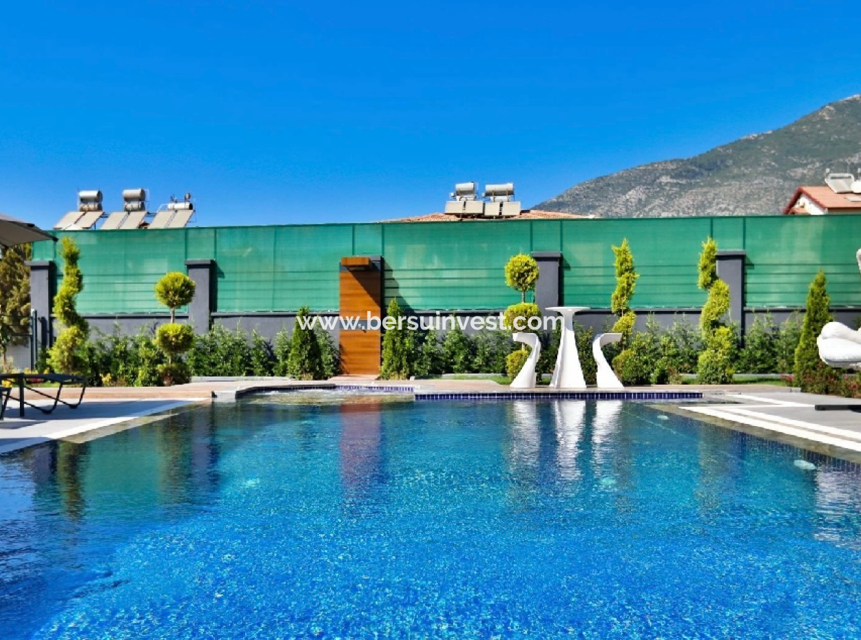 Ovacık'ta Satılık Lüks Villa