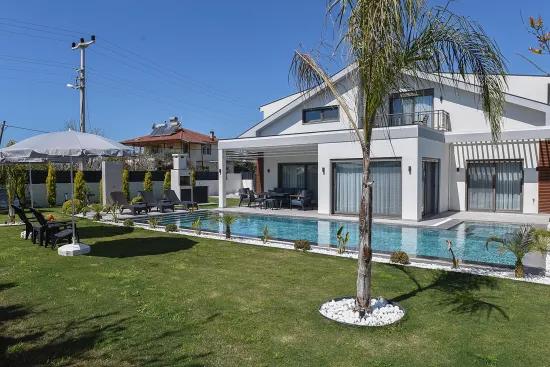 Kargı'da Satılık 3+1 Müstakil Havuzlu Villa