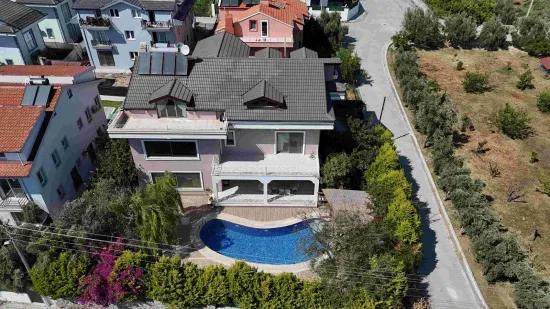 Fethiye Karagedik'te 661 M² Arsa İçinde 8+1 Özel Havuzlu Villa